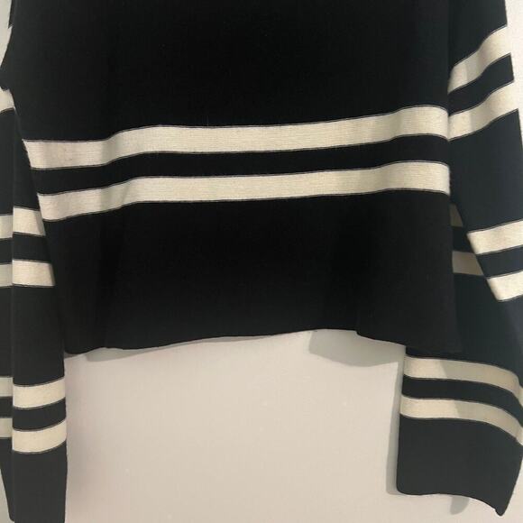 LNA Clothing Modal Blend Black & White Striped V Neck Long Sleeve Sweater Sz Lg - Picture 3 of 7